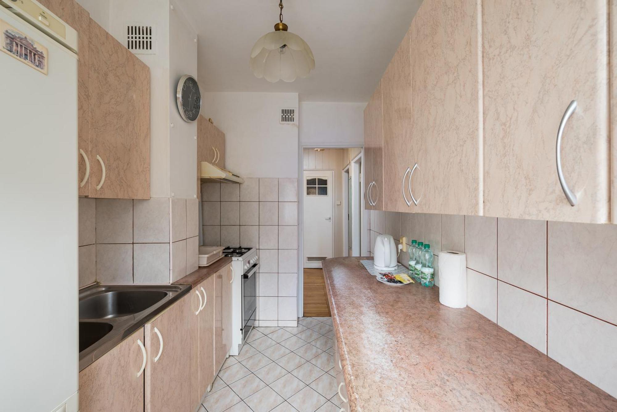 Wola Mila Standard Apartment Varsó Kültér fotó